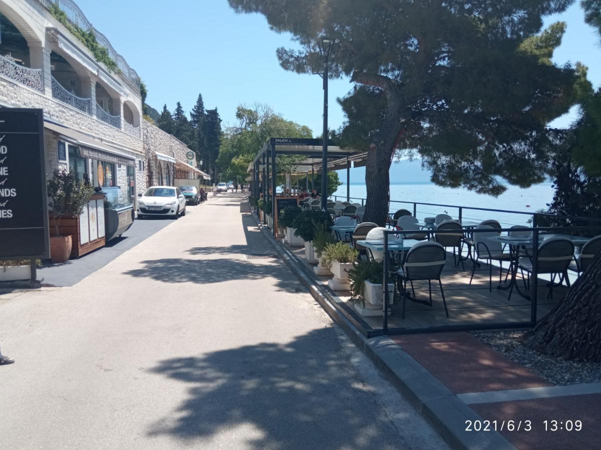 Guesthouse Kod Irene Gradac  Exterior foto